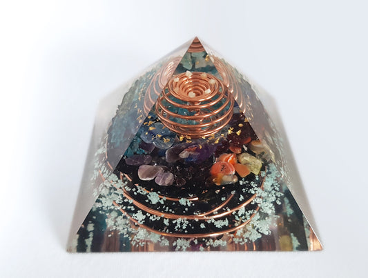 Orgonite orgone Pyramid, 7 chakra healing, glow in the dark, vortex, Reiki programmed, high vibrations