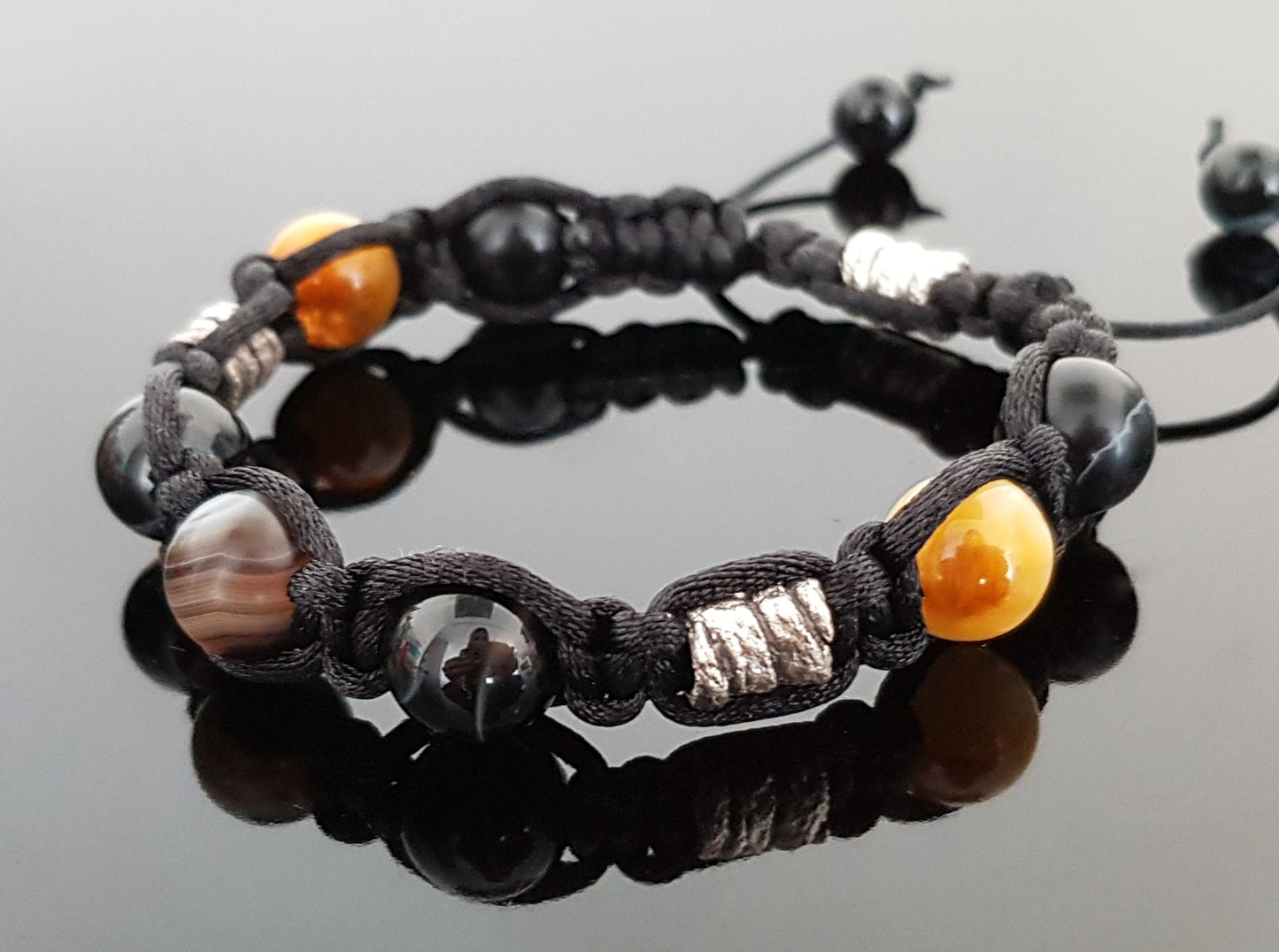 Shamballa bracelet programmed un cativated amulet charm