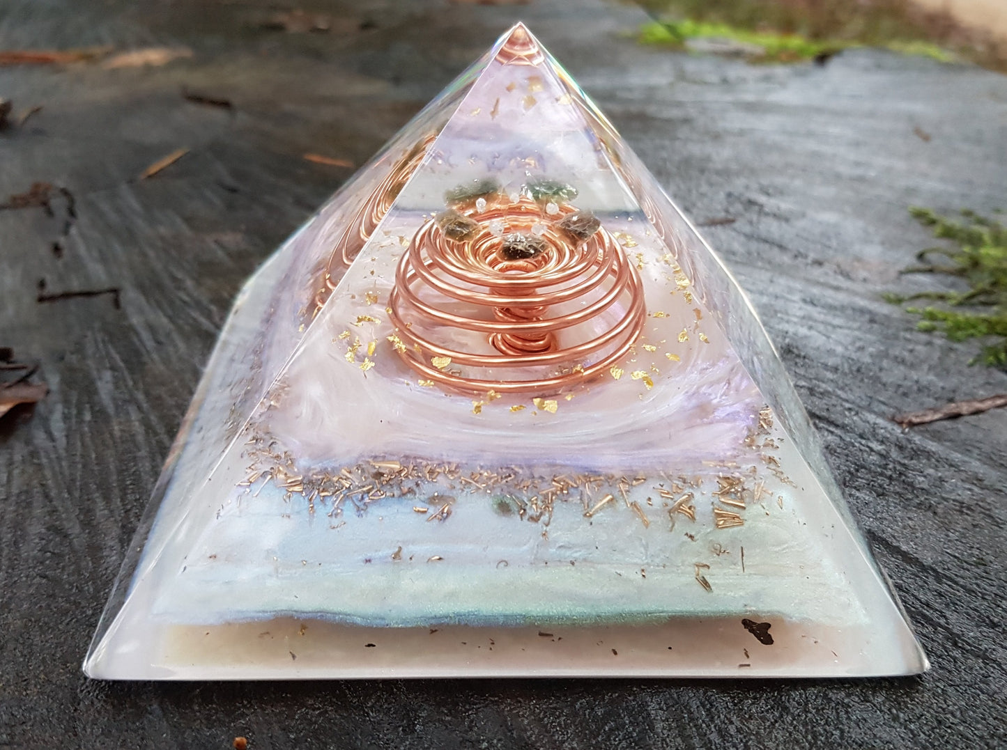 Orgonite Orgone Pyramid - the most powerful combination of crystals and metals, gold, diamonds, moldavite, herkimer