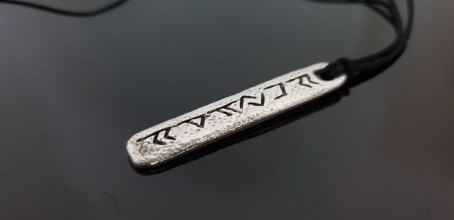 Powerful Rune Money amulet pendant with celtic runes formula. Silver Viking wealth tcharm.