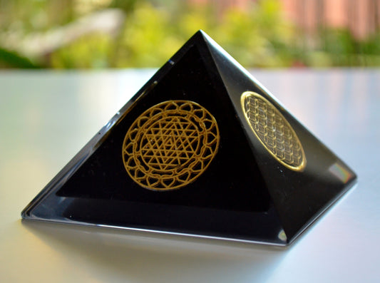 Orgonite orgone pyramid, powerful EMF protection, Reiki Energy Healing, Shungite, black tourmaline, obsidian