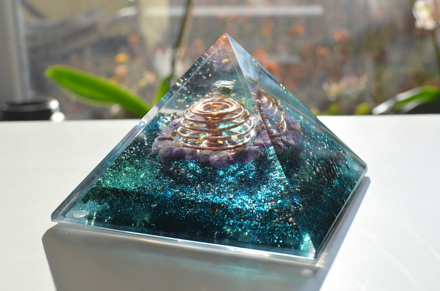 Orgonite orgone pyramid, Most powerful third eye stimulation! Diamonds, Herkimer, Moldavite, vortex