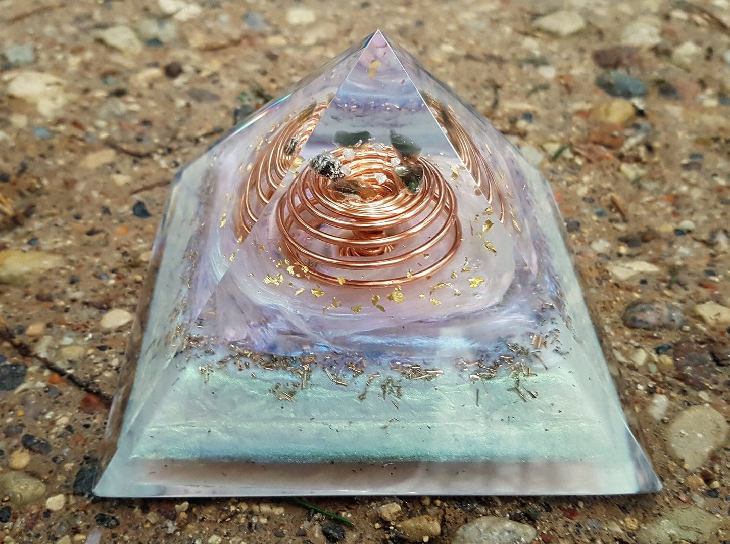 Orgonite Orgone Pyramid - the most powerful combination of crystals and metals, gold, diamonds, moldavite, herkimer