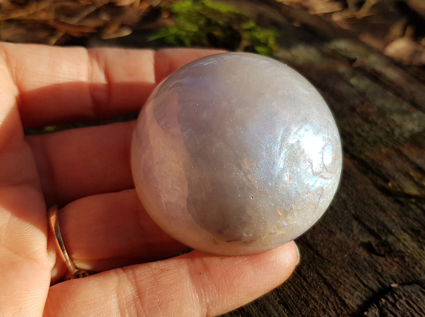 Magic Pearl, Orgone orgonite dome / hemisphere