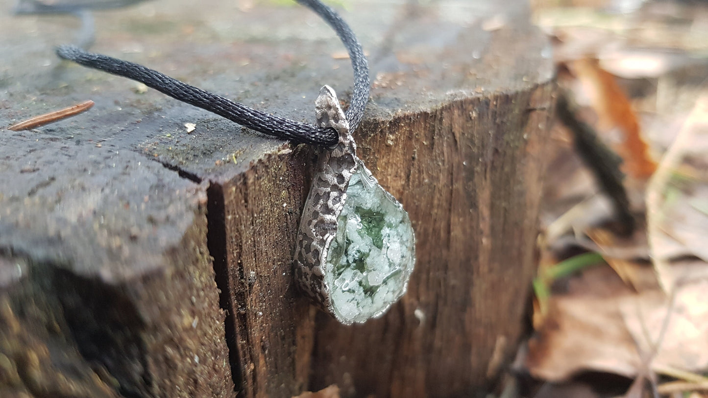 Collar colgante de orgonita, Plata, combinación más poderosa, Diamantes, Herkimer, Moldavita.