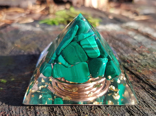 Orgone Orgonite Pyramid, Malachite, Wealth, Money, Love, Protection