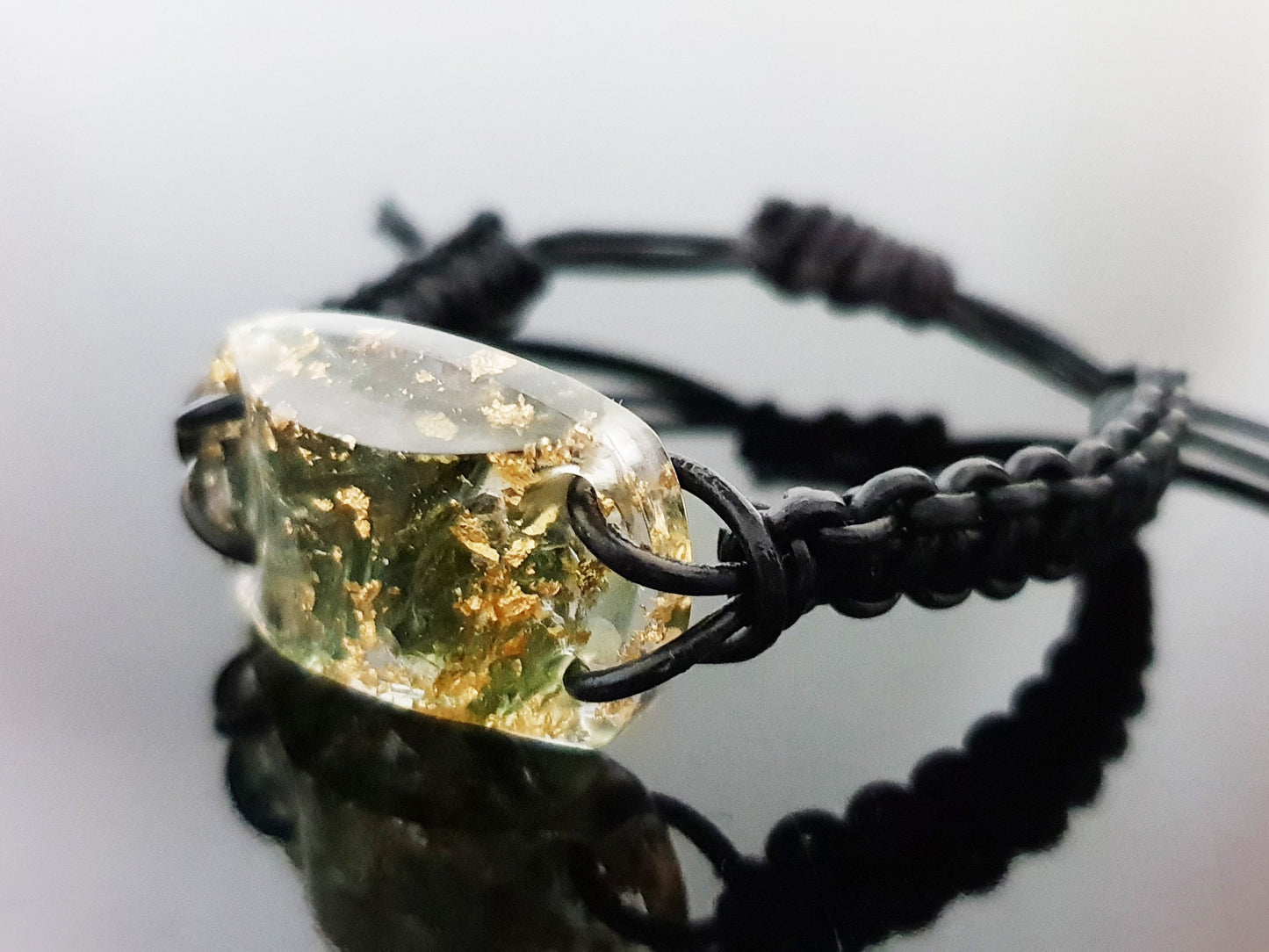 Moldavite Orgonite orgone bracelet, powerful, 24k gold, high and strong vibrations. Awakening amulet, third eye
