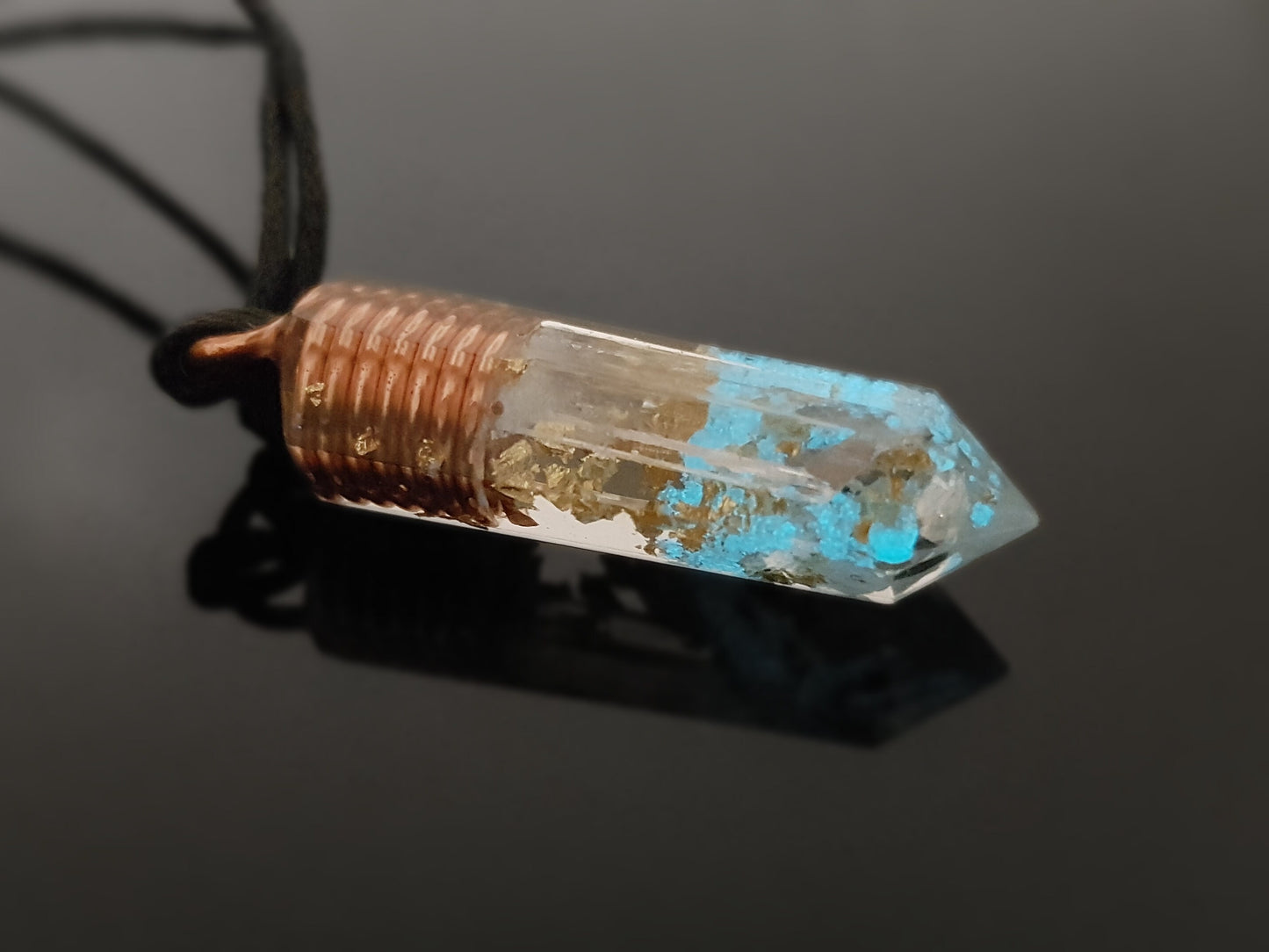 Orgonite orgone pendant necklace, Powerful amulet - 4 high vibration crystals, 24k gold - Diamonds, Herkimer, Danburite