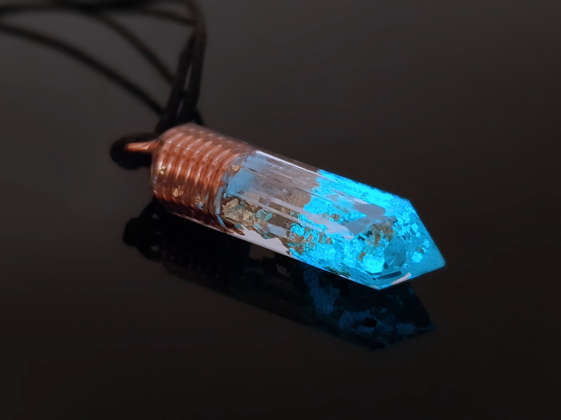 Orgonite orgone pendant necklace, Powerful amulet - 4 high vibration crystals, 24k gold - Diamonds, Herkimer, Danburite