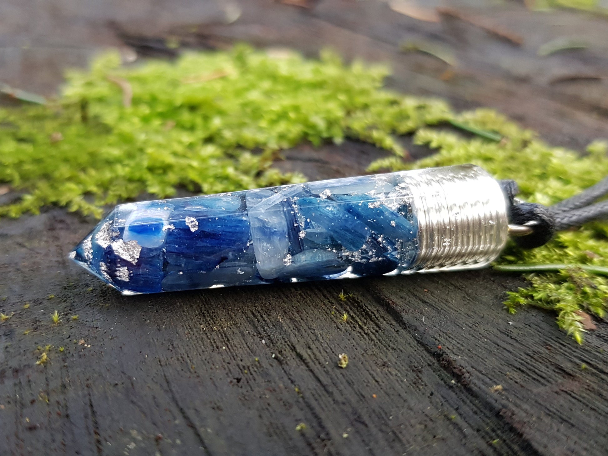 Orgonite pendant, orgone necklace - Blue kyanite, 925 silver - Reiki infused and programmed talisman, enchanted amulet