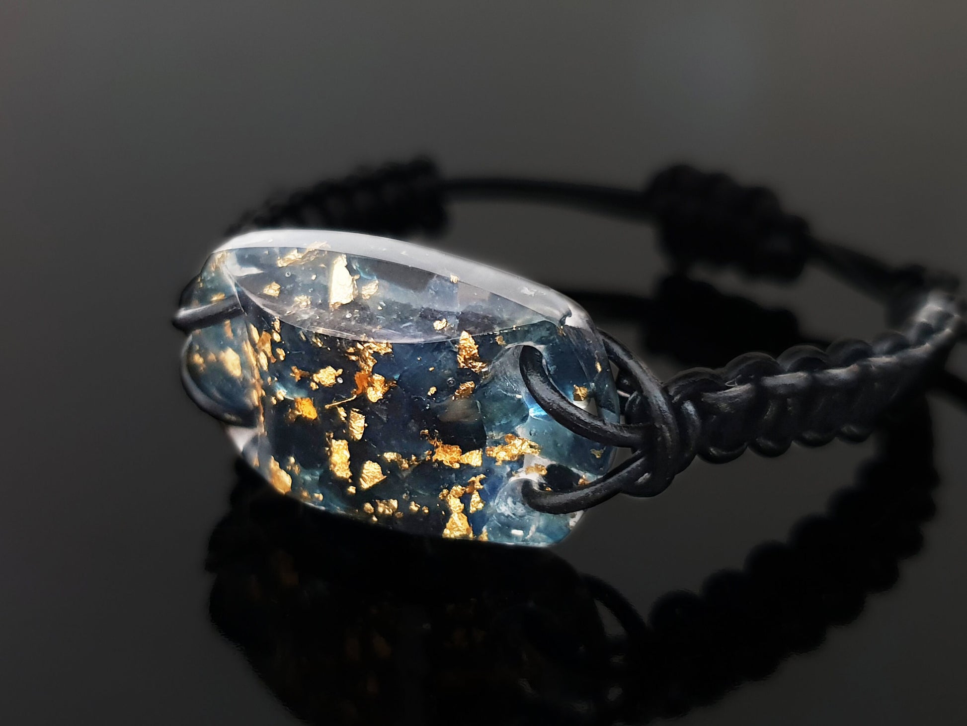 Orgone orgonite bracelet, Natural Blue Sapphire, Magic amulet. Reiki crystal healing, high vibrations, manifestation