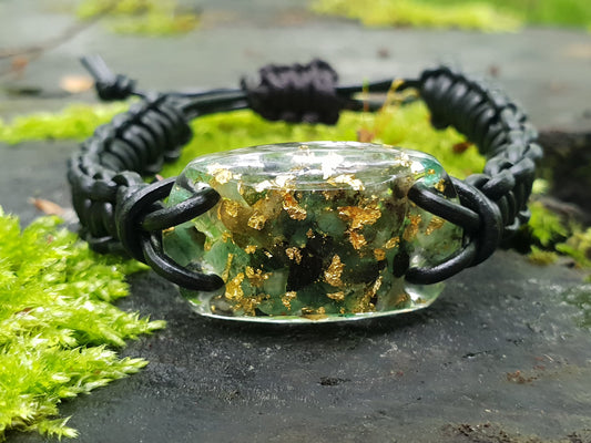 Orgonite orgone bracelet, Natural Emerald, 24k gold, Reiki amulet, chakra healing, magic amulet, charm, talisman