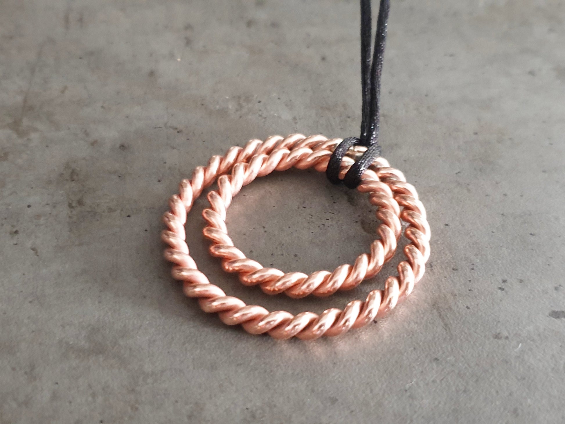 Empowerment Cubit 188mhz frequency and Sacred Cubit 144mhz frequency copper Tensor ring - pendant, amulet