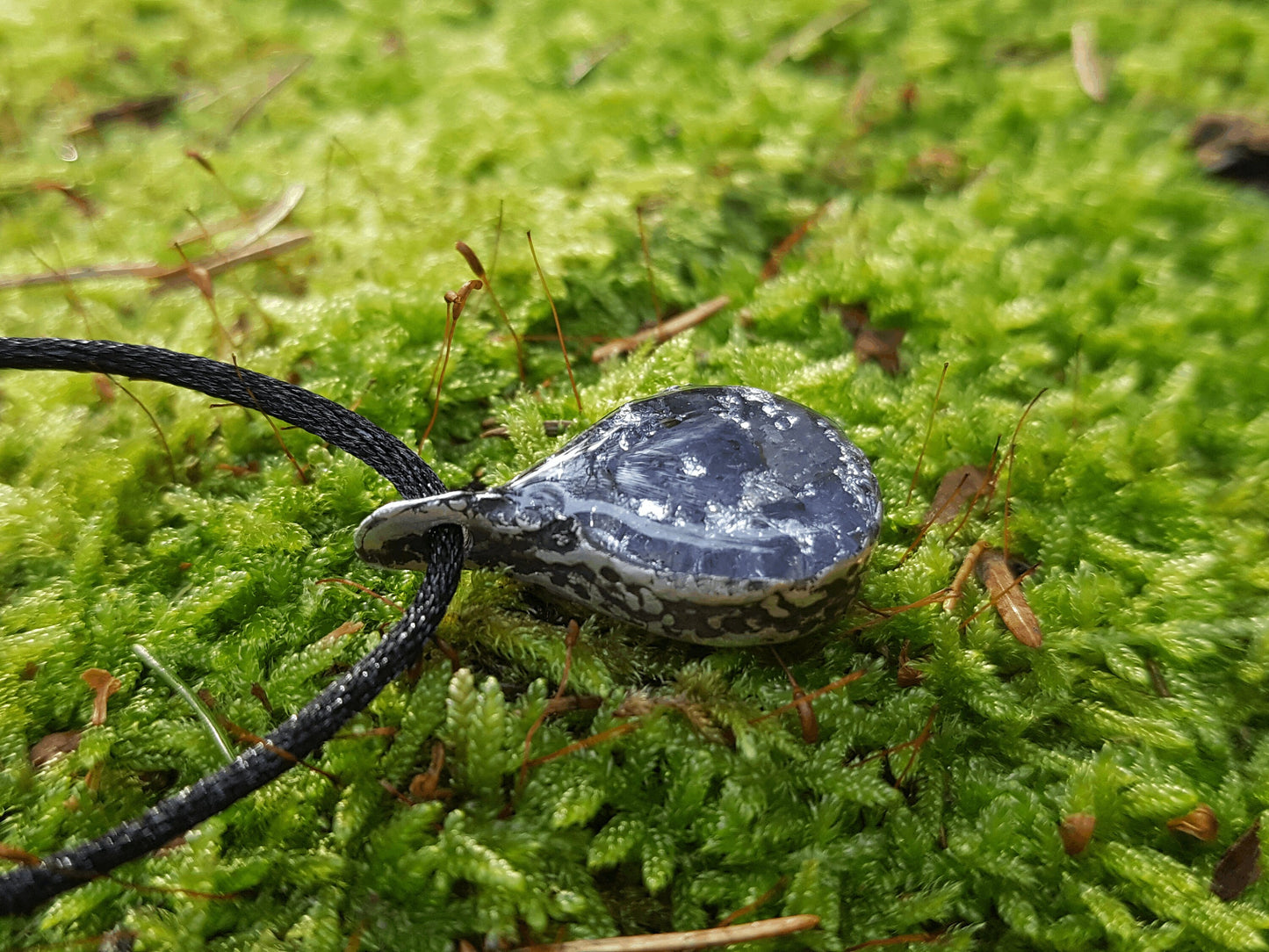 Orgone Orgonite pendant necklace, Silver, Natural Tanzanite orgonite, Reiki crystal amulet, chakra healing