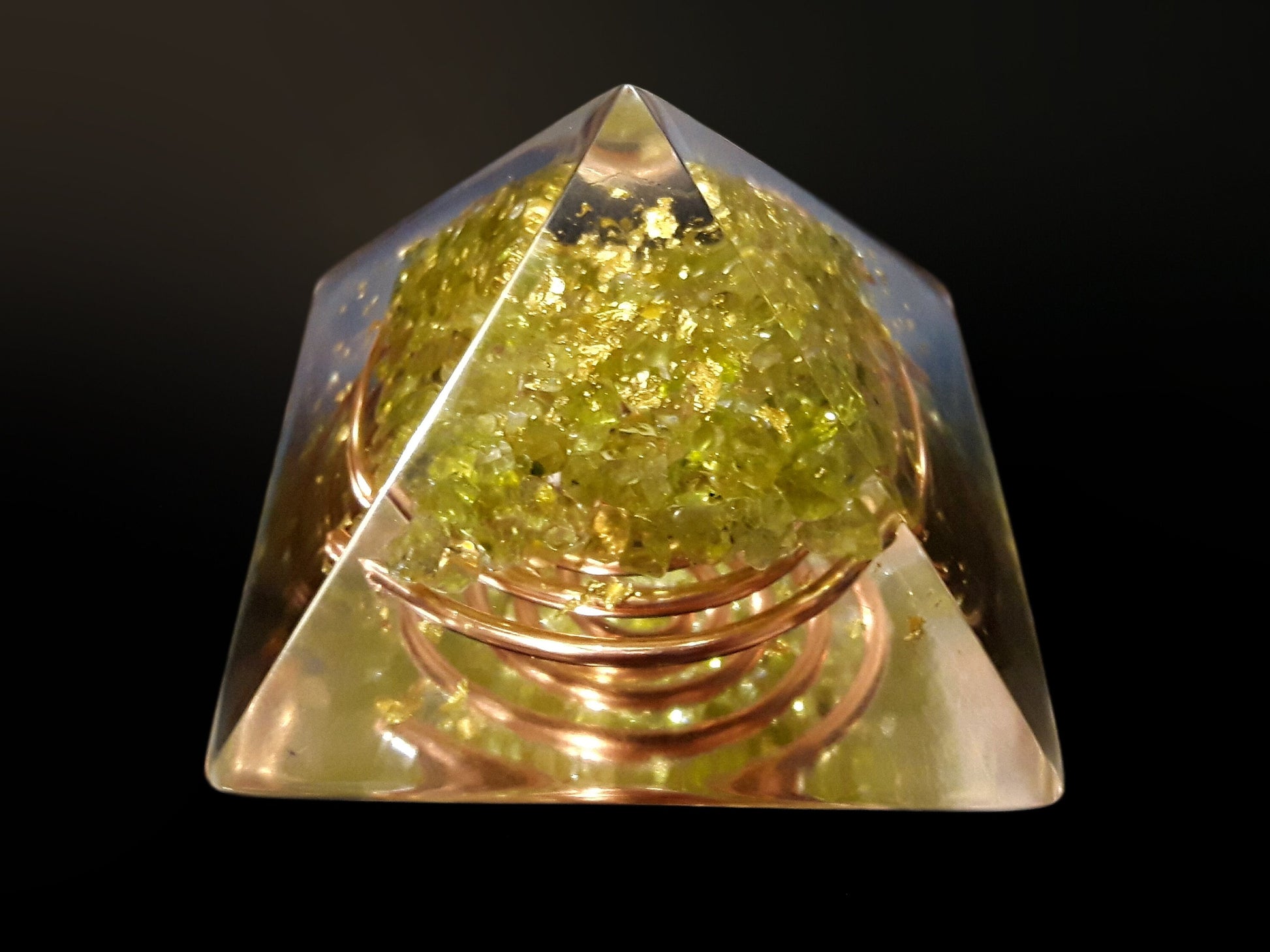 Orgone Orgonite Pyramid Peridot - Money, Wealth, Love, Manifestation, Meditation, heart chakra healing