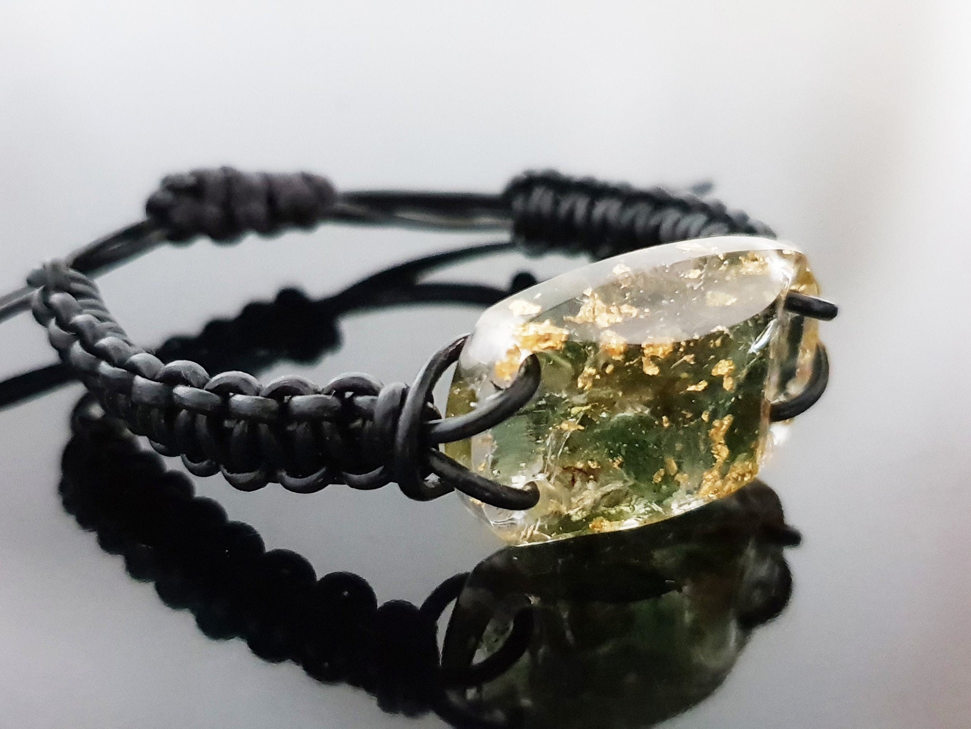 Moldavite Orgonite orgone bracelet, powerful, 24k gold, high and strong vibrations. Awakening amulet, third eye