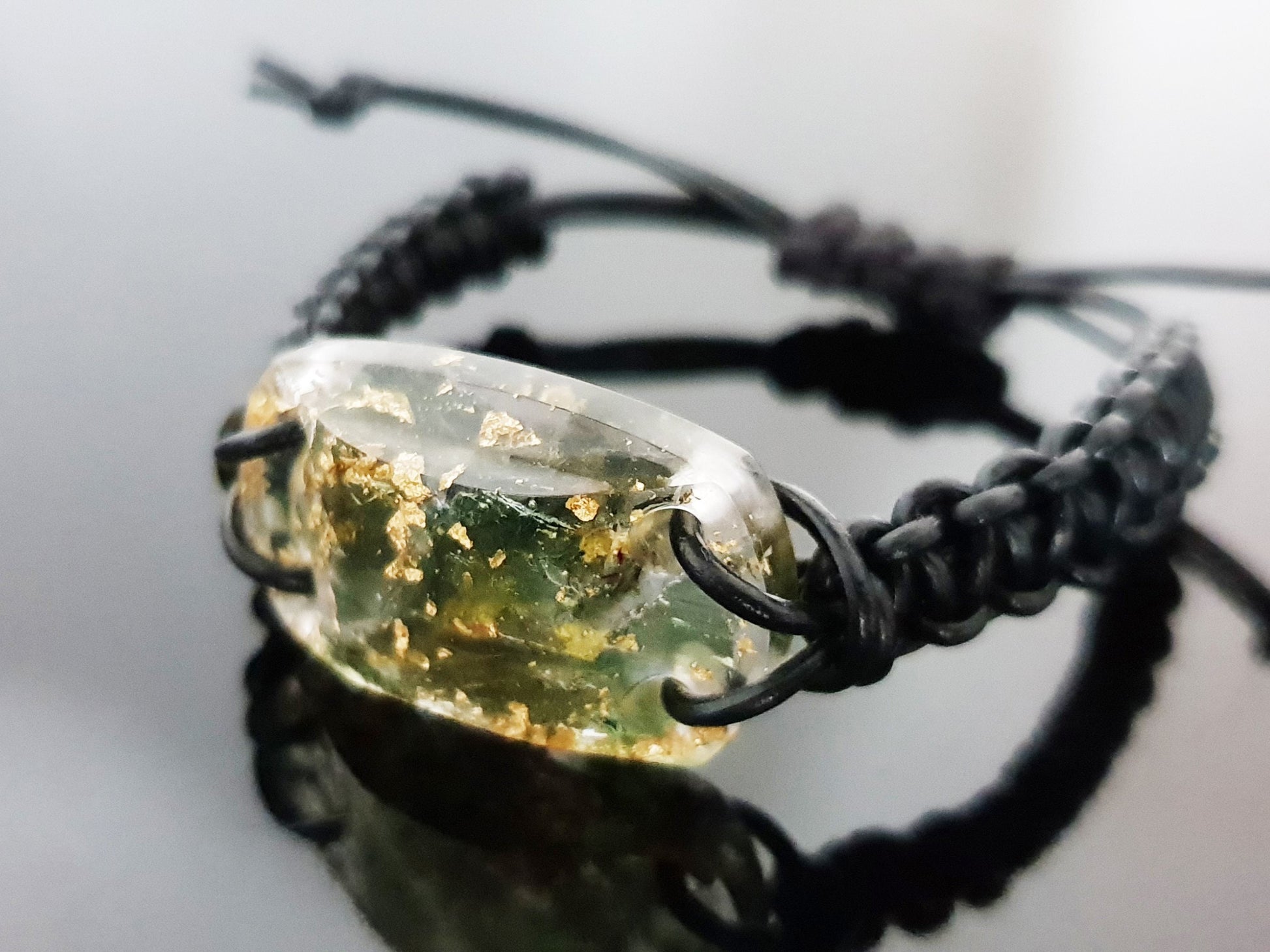 Moldavite Orgonite orgone bracelet, powerful, 24k gold, high and strong vibrations. Awakening amulet, third eye