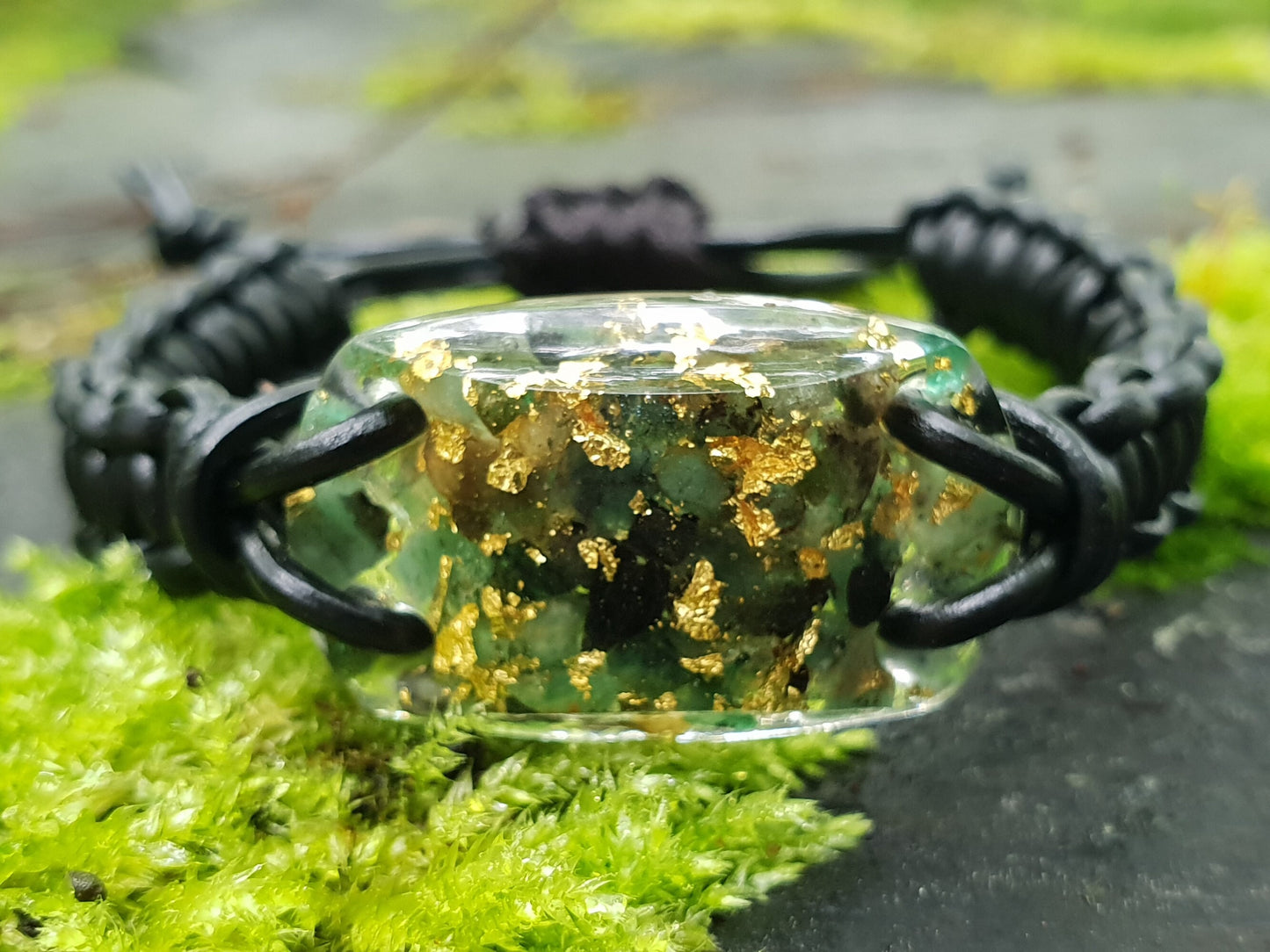 Orgonite orgone bracelet, Natural Emerald, 24k gold, Reiki amulet, chakra healing, magic amulet, charm, talisman